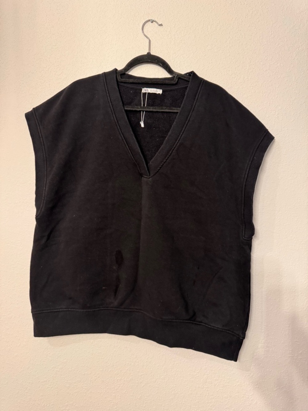 ZARA V-Neck Sweatshirt Vest Black Size L GUC